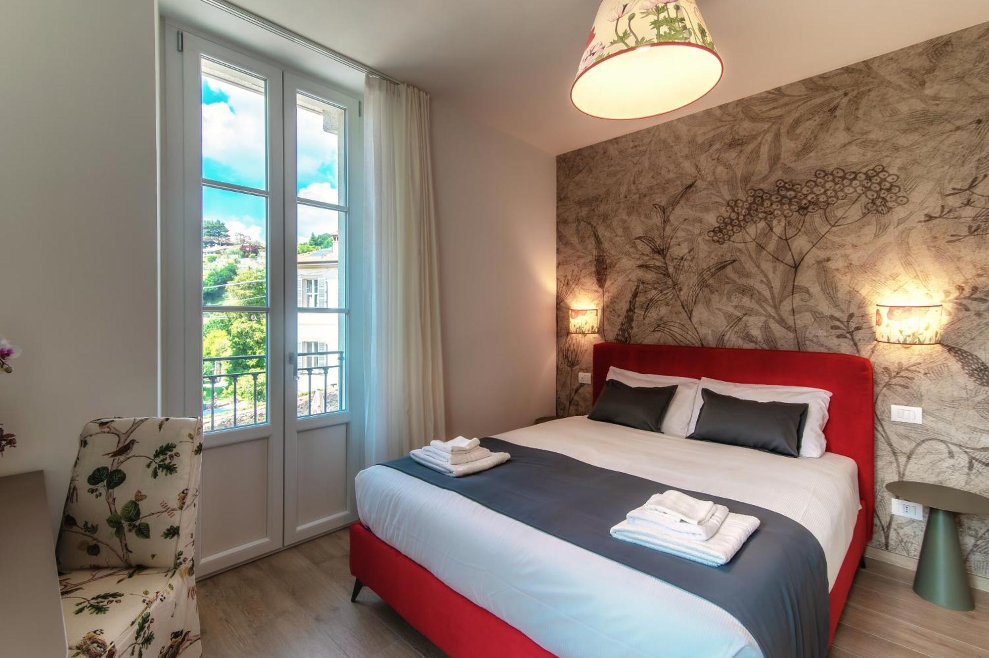 Hotel Ristorante La Vignetta تْشيرنوبيو المظهر الخارجي الصورة
